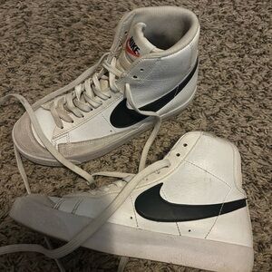 girls nike blazers